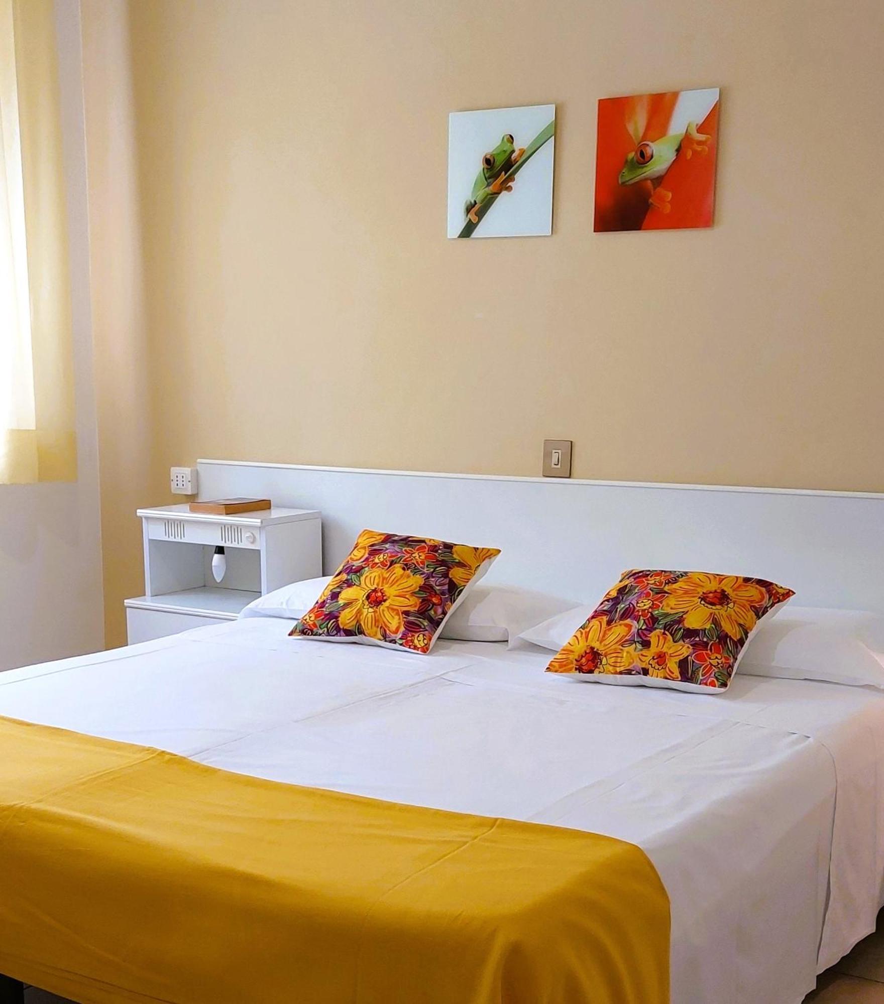מארוטה Hotel Garden B&B מראה חיצוני תמונה
