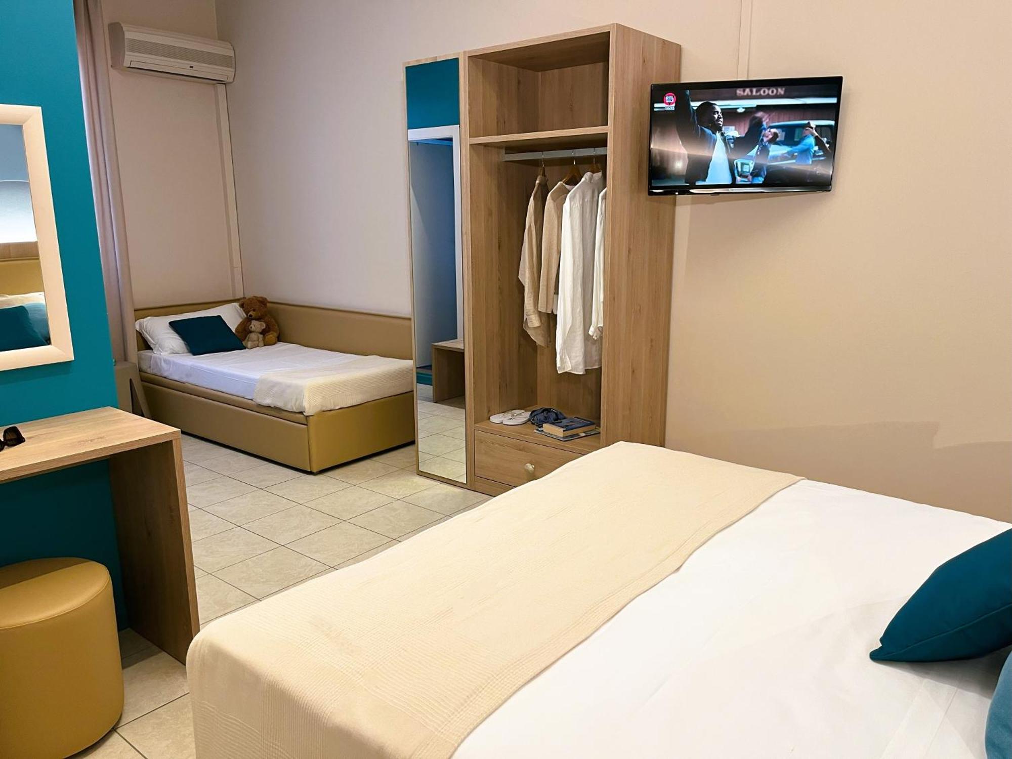 מארוטה Hotel Garden B&B מראה חיצוני תמונה